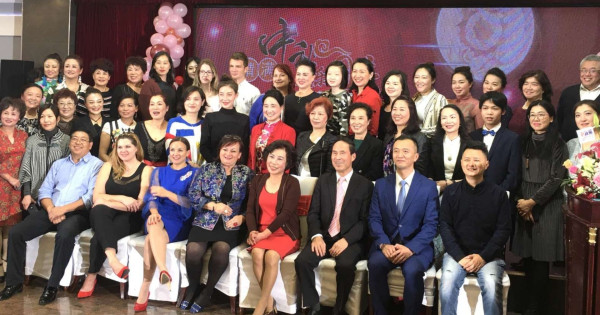 Csupa szeretet, boldog nemzeti nap